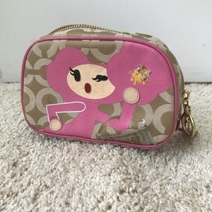 COACH POPPY PINKY MAKEUP BAG 💜